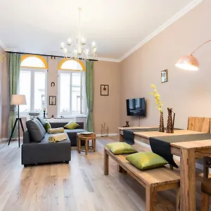  Apartment Downtown Synagogue Hungary